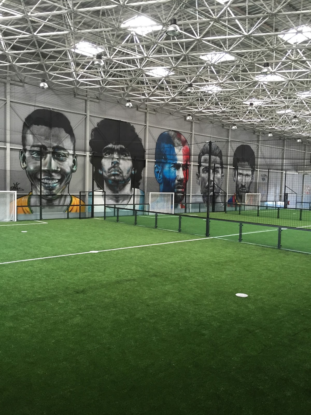 Cannes Soccer 5