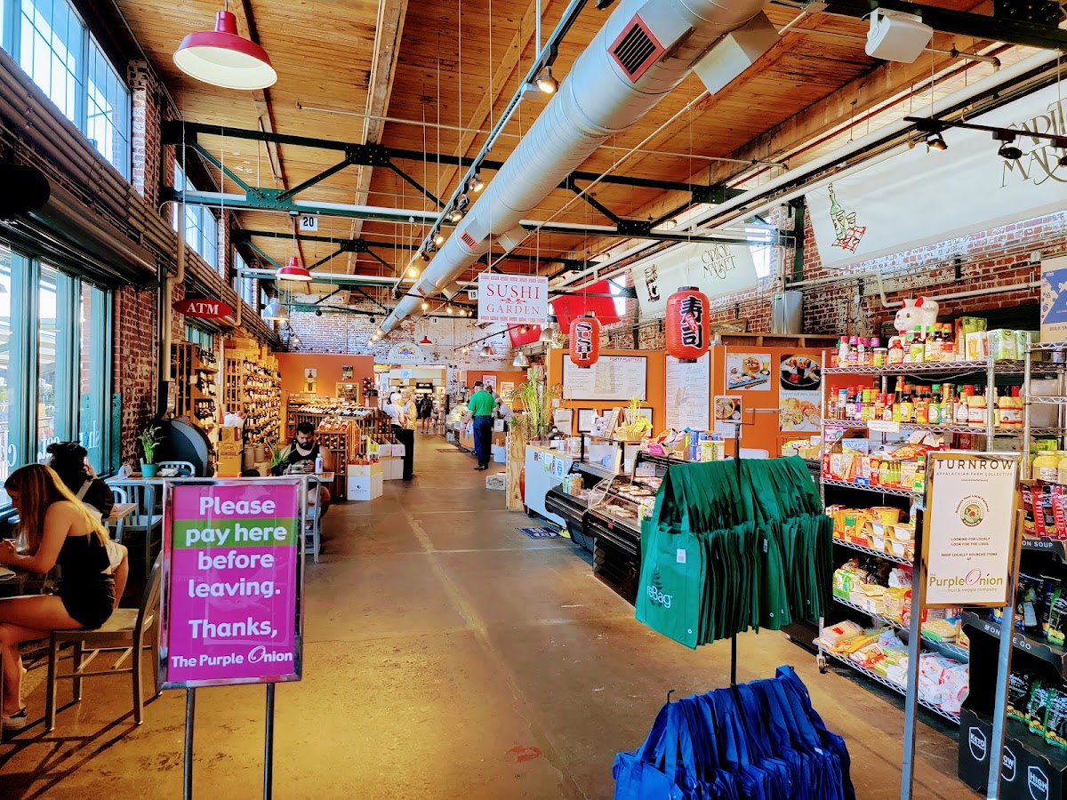 Capitol Market - Photo 3