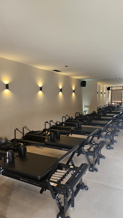 Capsule Pilates Club