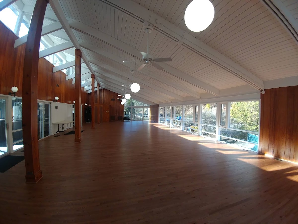 Carderock Springs Swim and Tennis Club - Photo 3