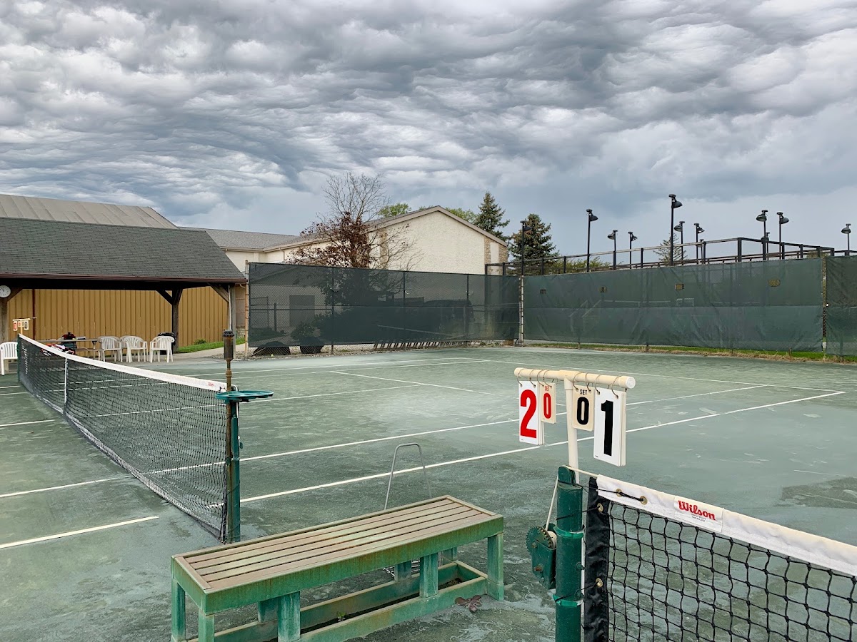 Carmel Racquet Club - Photo 2