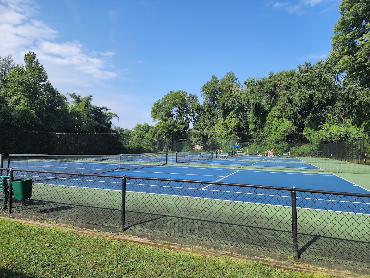 Cedarbrook Swim and Tennis Club - Photo 3