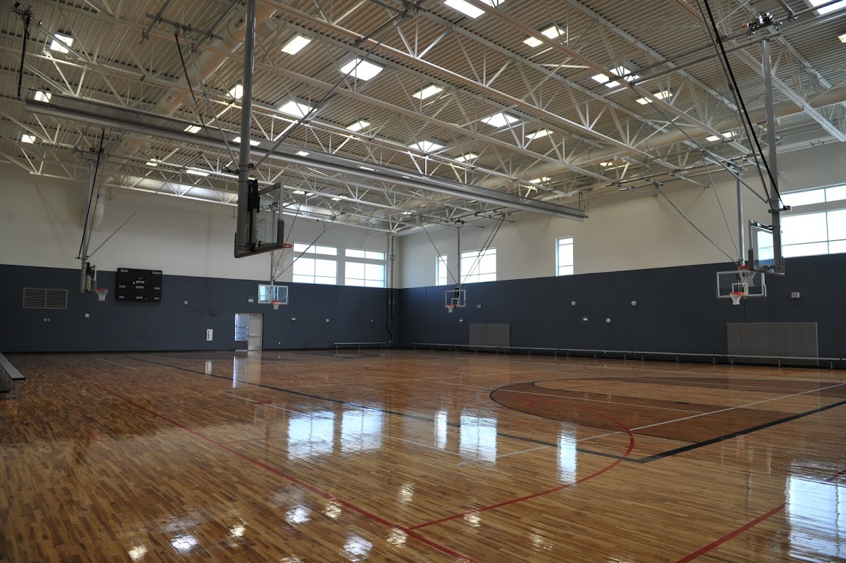 Central Park Recreation Center - Photo 2