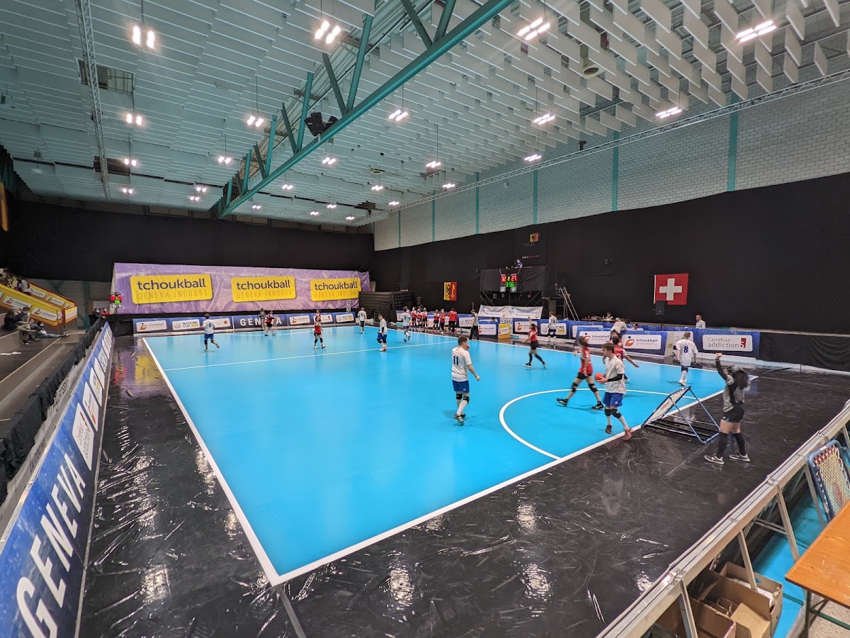 Centre sportif de la Queue-d'Arve - Photo 2