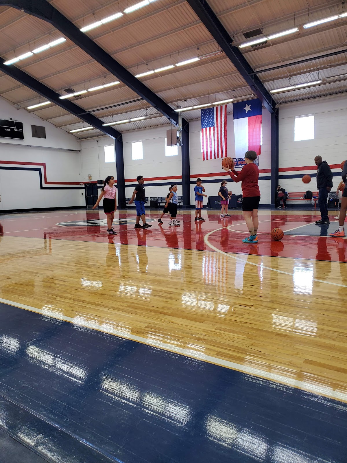 Chalio Acosta Sports Center - Photo 1