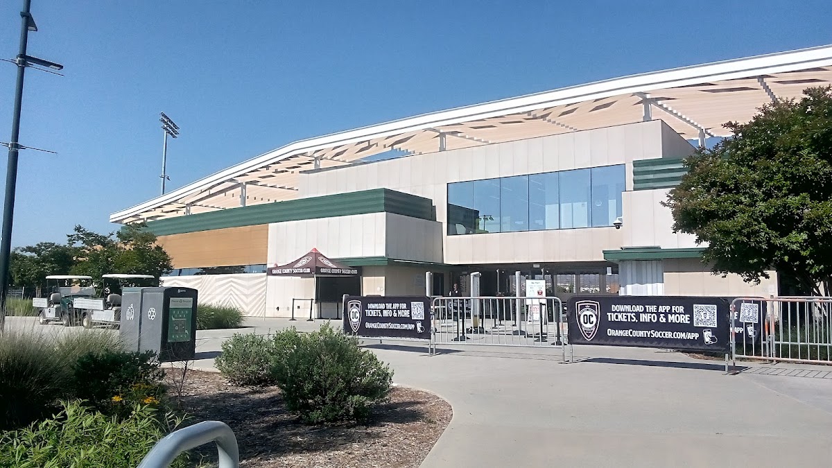 Championship Soccer Stadium - Photo 2