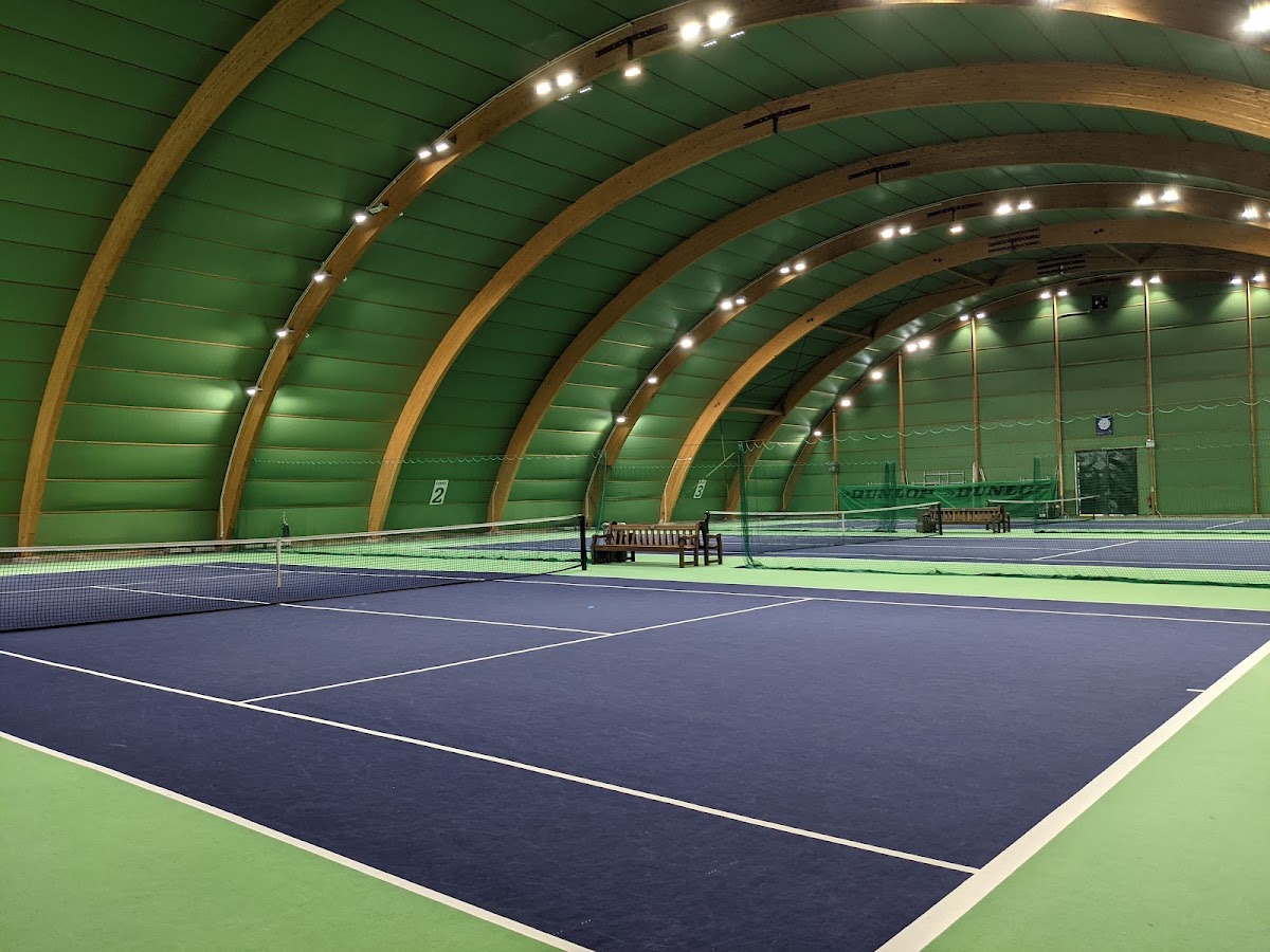 Chapel Allerton Lawn Tennis & Squash Club - Photo 2