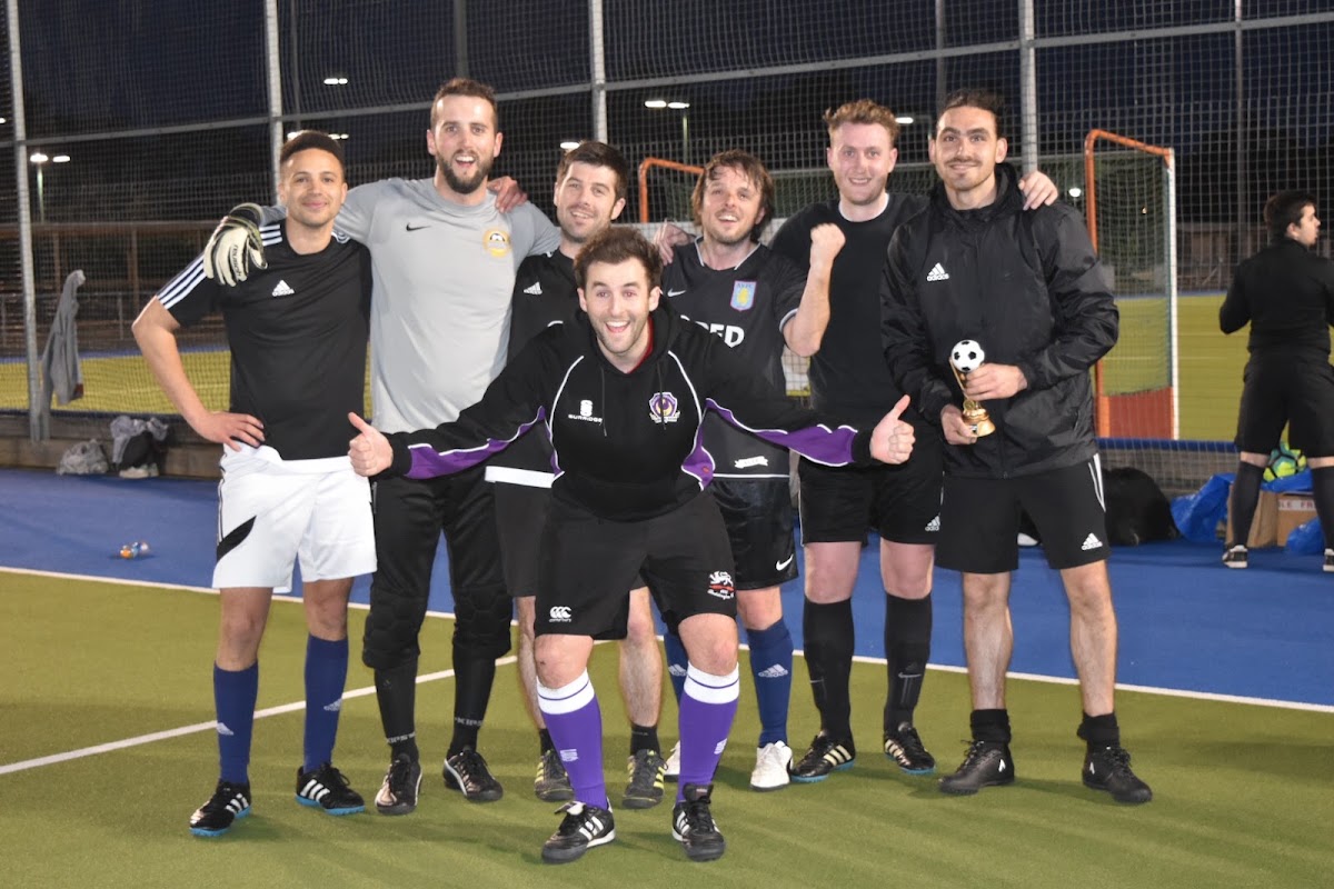 Charity Football League Oxford - Photo 2