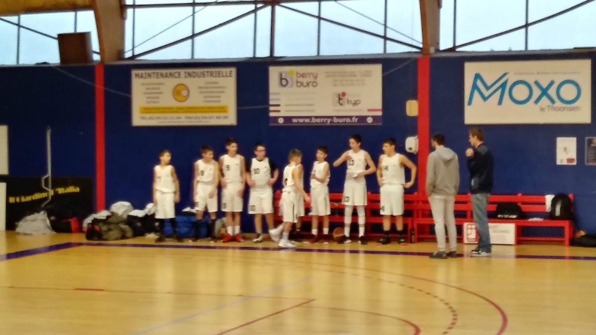 CHATEAUROUX ASPTT - Photo 2