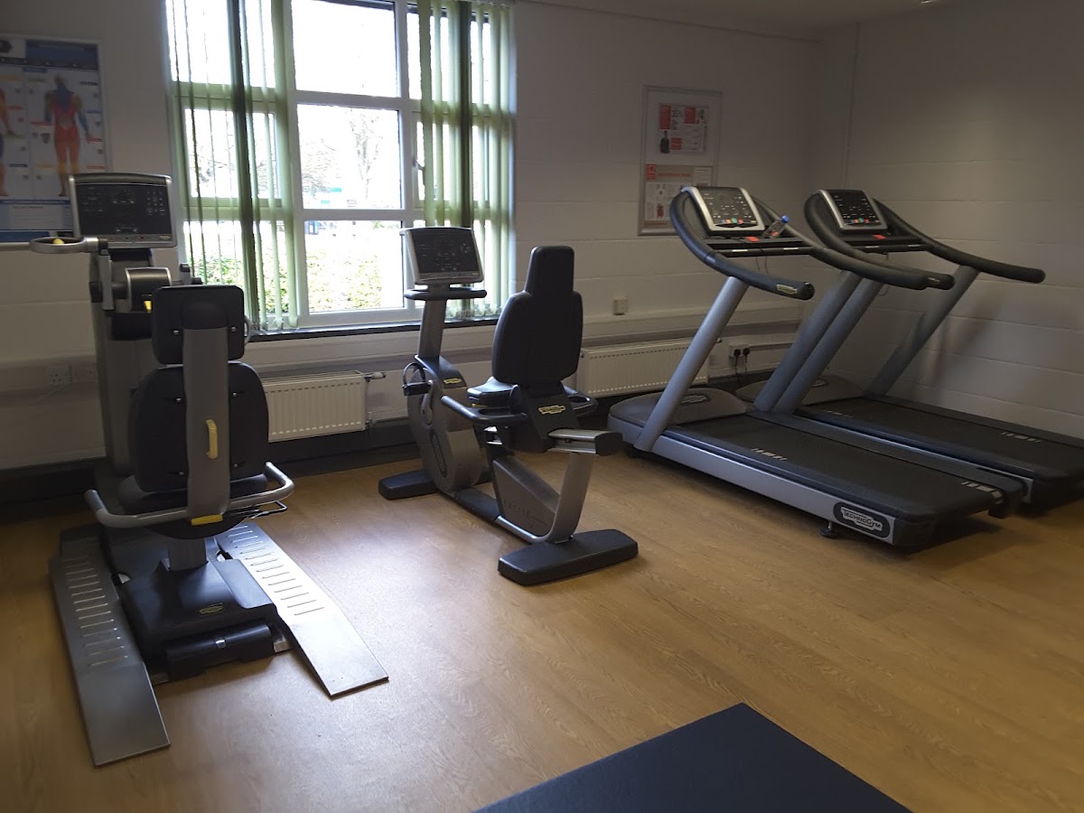 Cherry Hinton Village Leisure Centre - Photo 2
