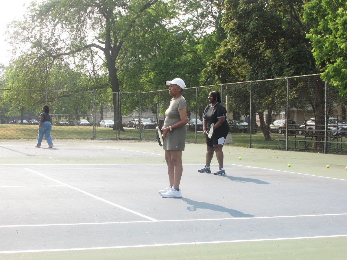 Chicago Prairie Tennis Club - Photo 3