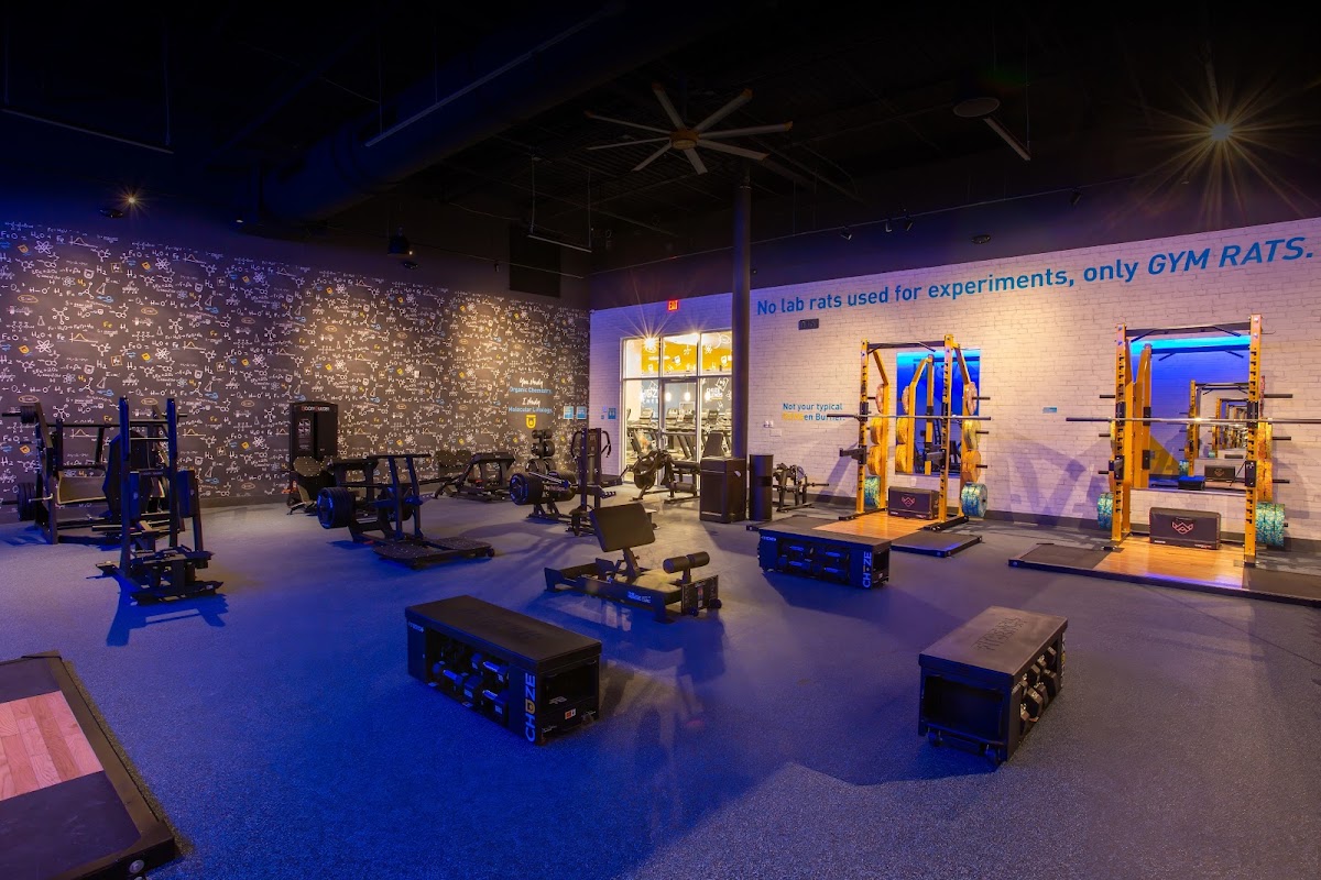 Chuze Fitness - Photo 3