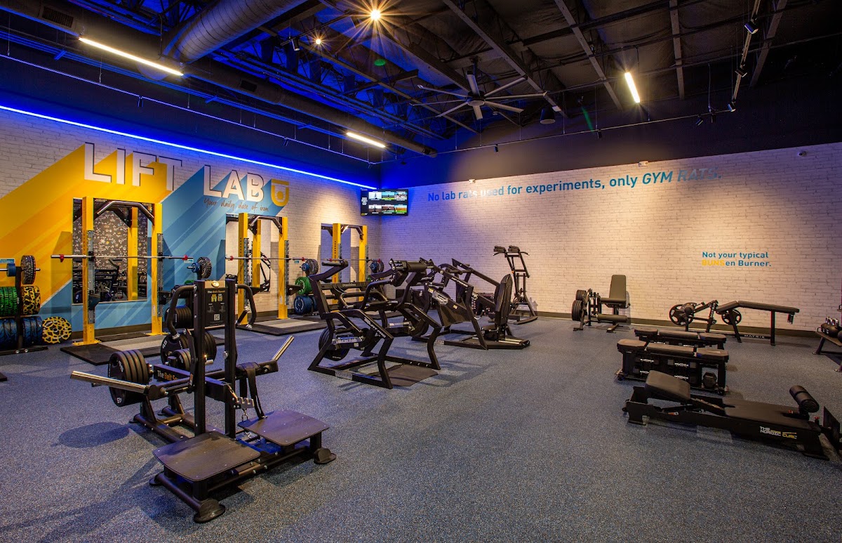 Chuze Fitness - Photo 2