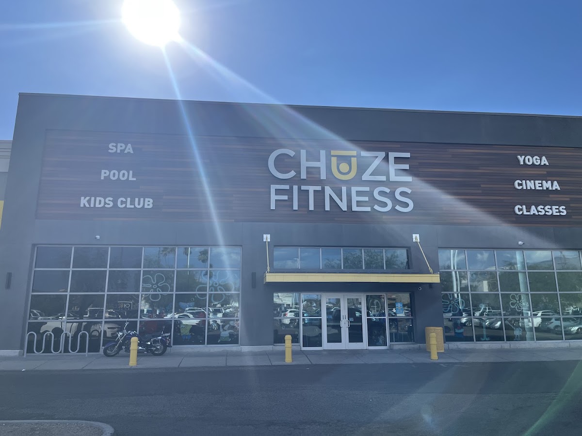 Chuze Fitness - Photo 3