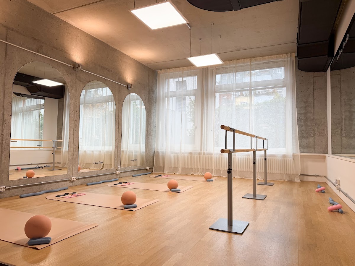 Classy Pilates Sachsenhausen - Photo 1