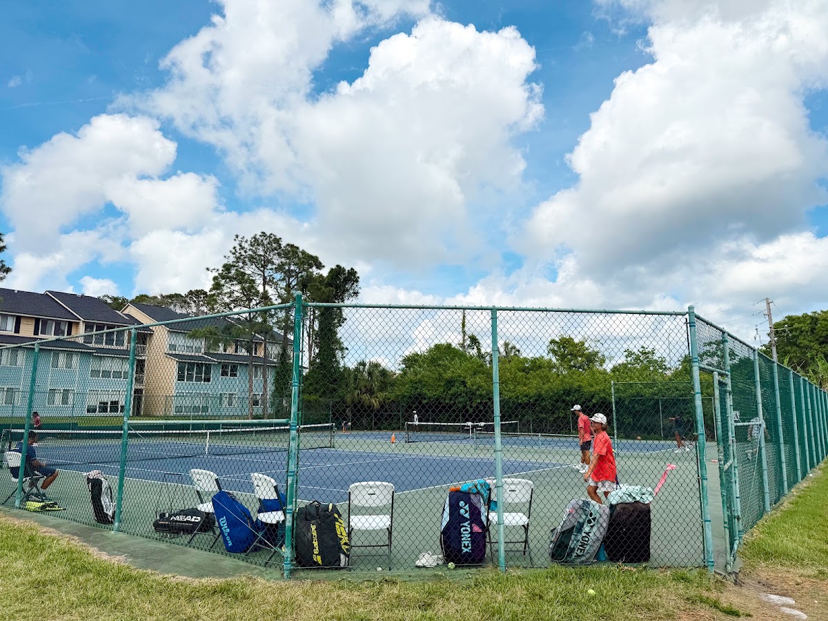 Clearwater Tennis Club - Photo 3