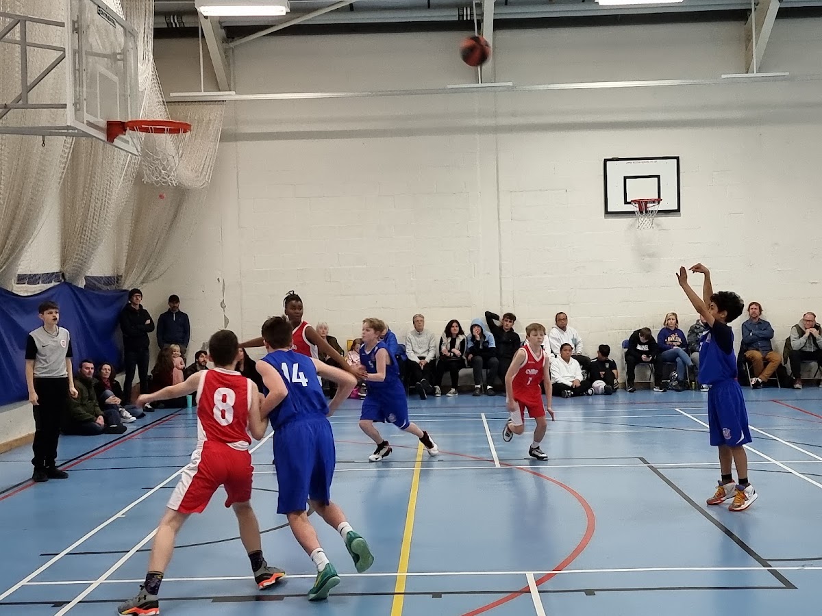 Clifton College Sports Centre - Photo 3