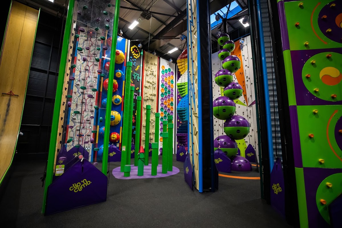 Clip 'n Climb Ipswich - Indoor Rock Climbing Centre - Photo 2