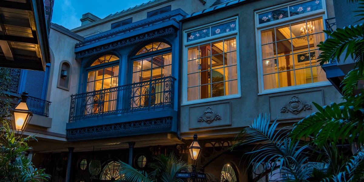 Club 33 - Photo 3