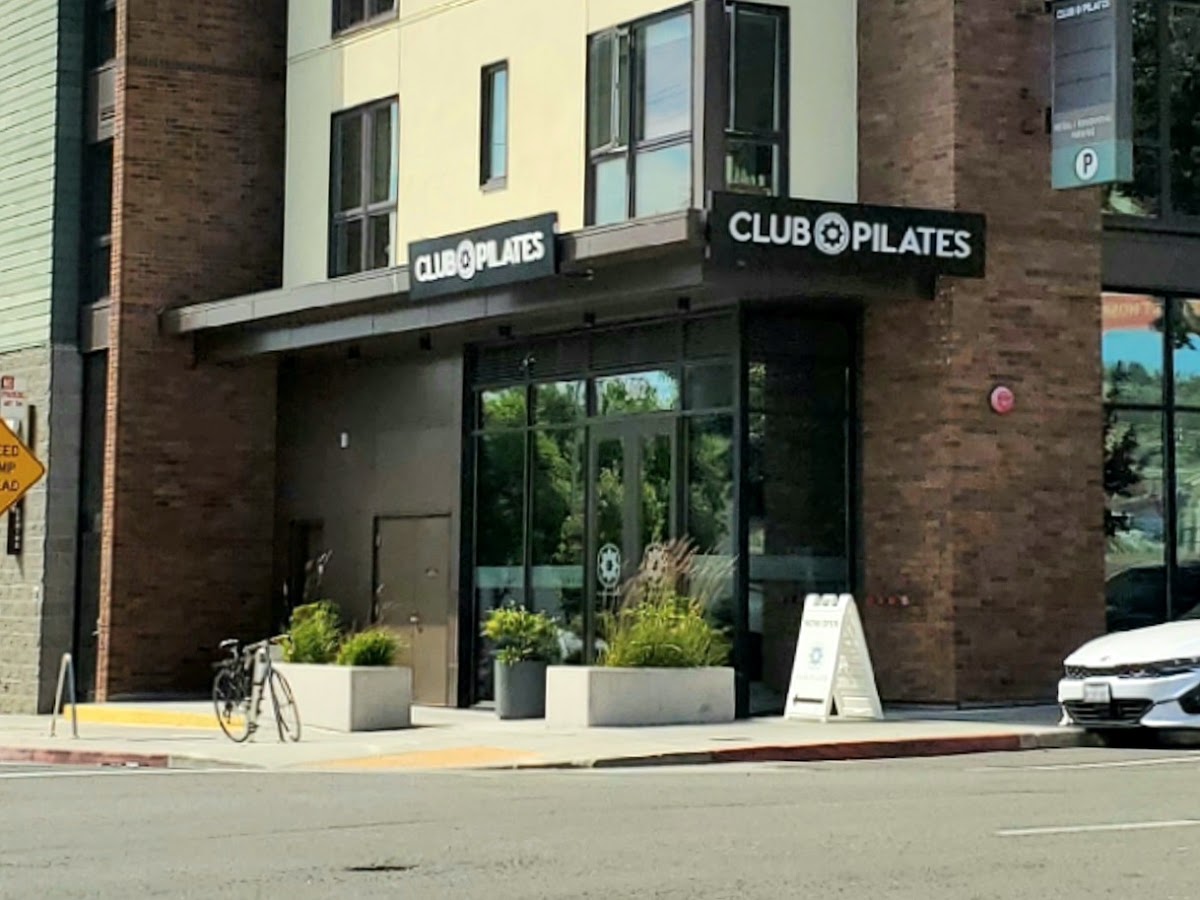 Club Pilates - Photo 2