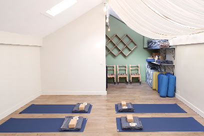 CMONYOGA - Cours de Yoga à Paris 15ème - Photo principale