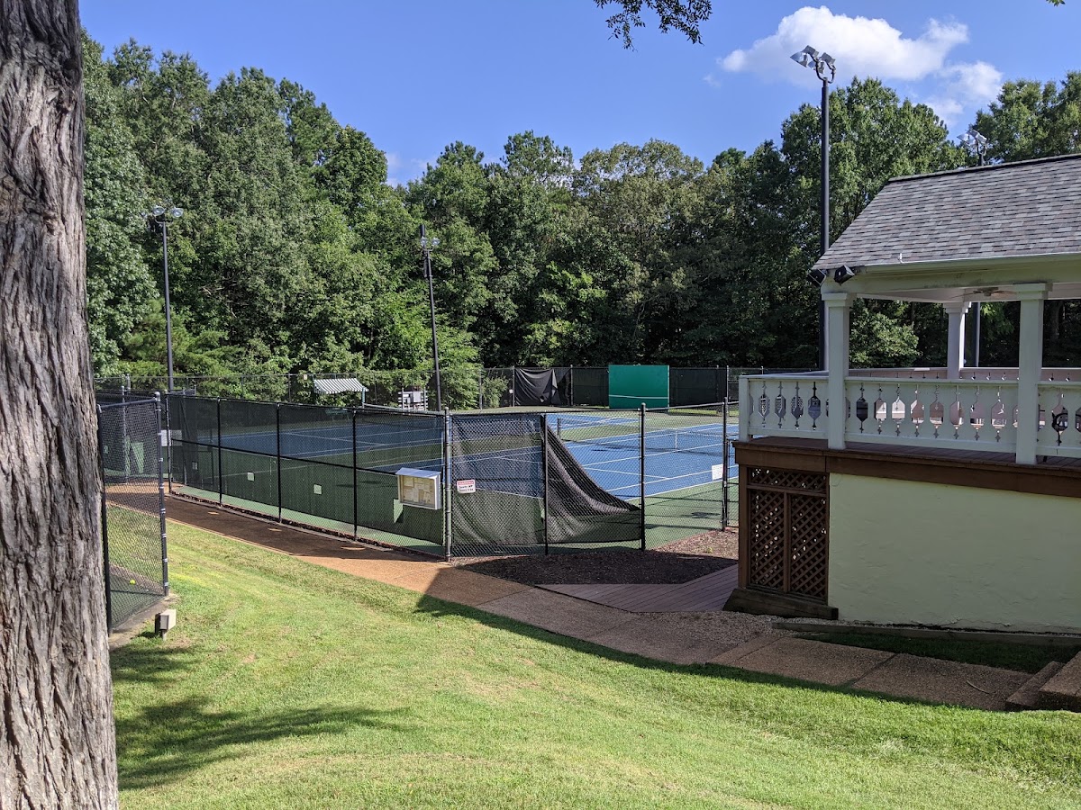 Colonies Swim and Tennis Club - Photo 3