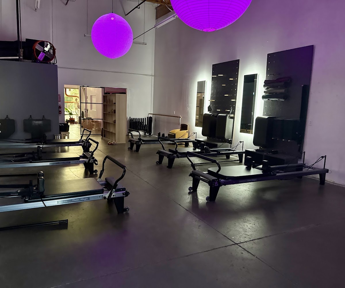 Commune Collective - Photo 3