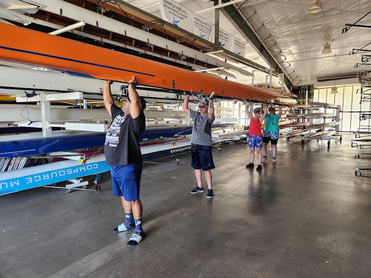 Community Boathouse - Photo 3