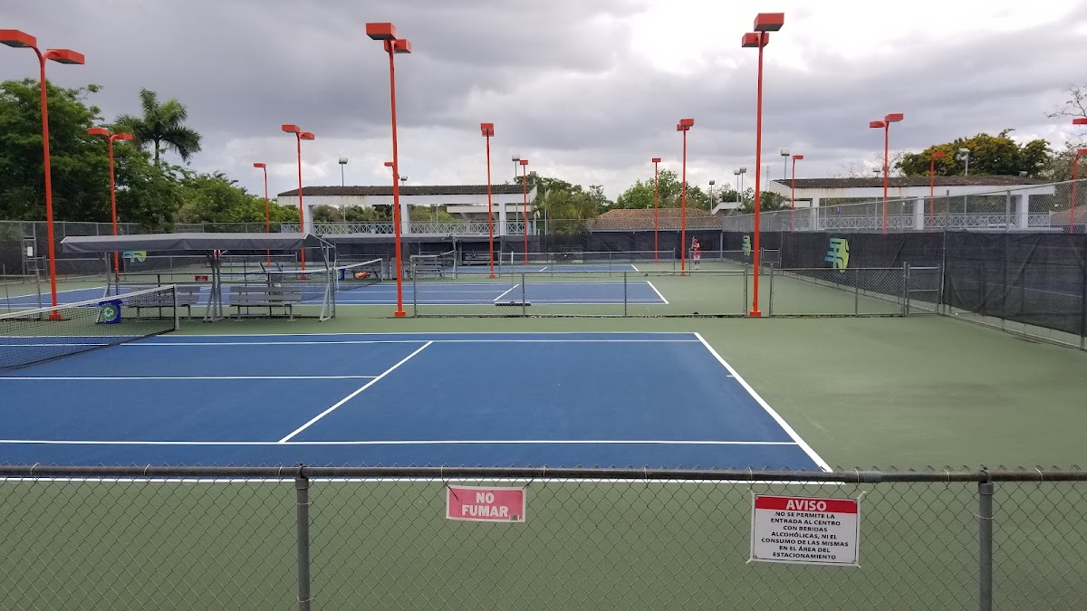 Complejo Deportivo de Torrimar - Photo 3