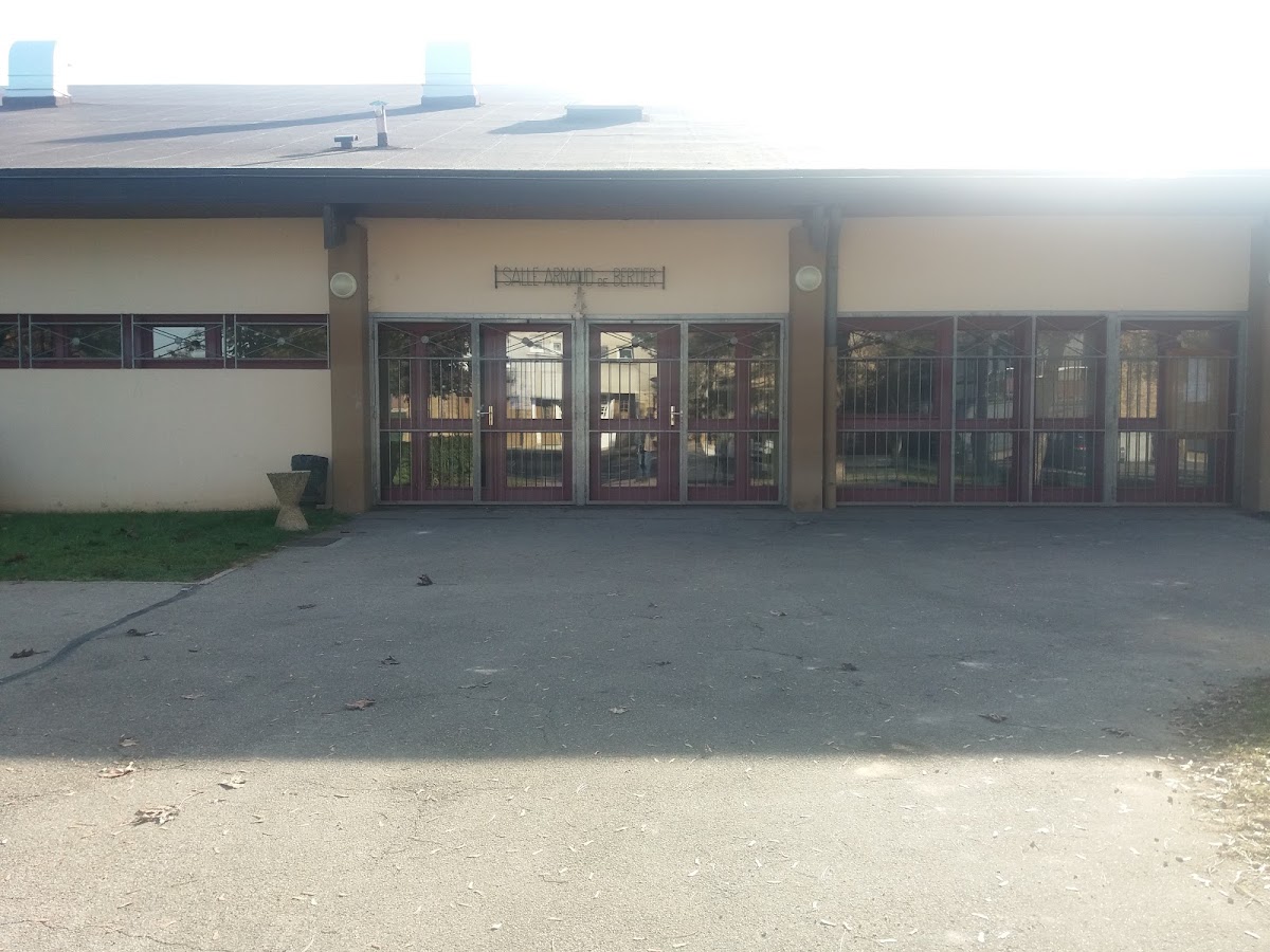Complexe Arnaud De Bertier - Photo 1