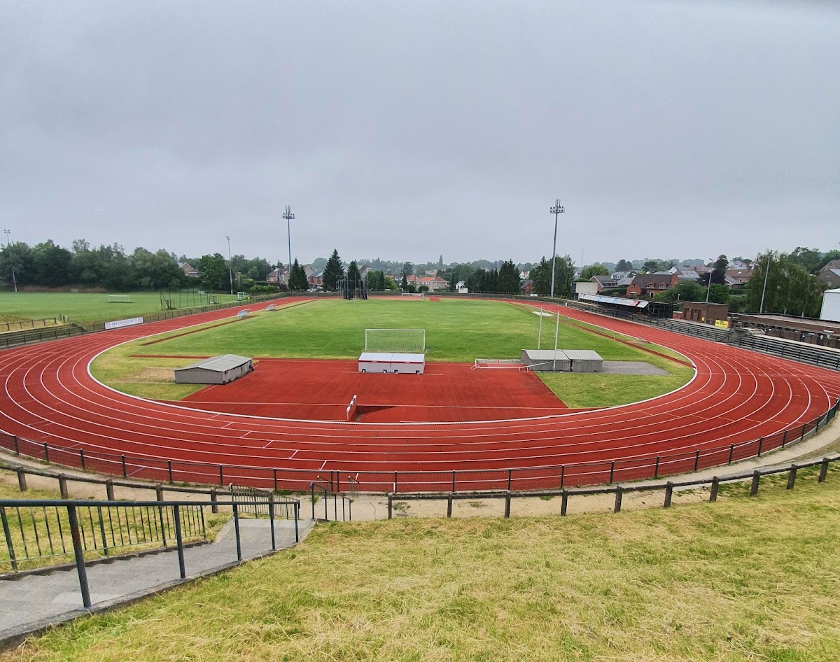 Complexe Sportif Gaston Reiff - Photo 1