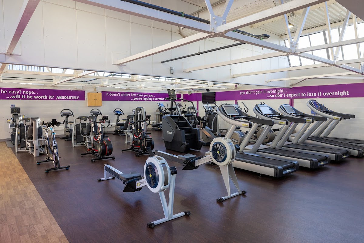 Concord Sports Centre - Photo 1