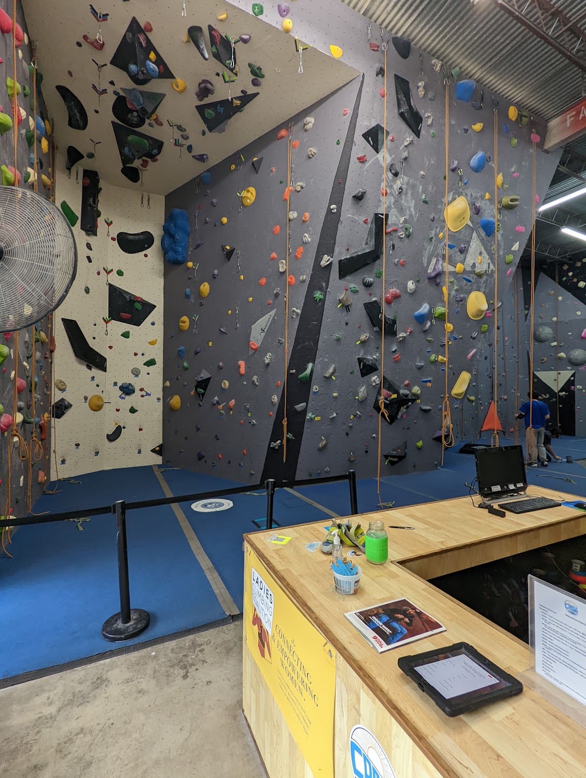 Coral Cliffs Rock Climbing Center - Photo 1