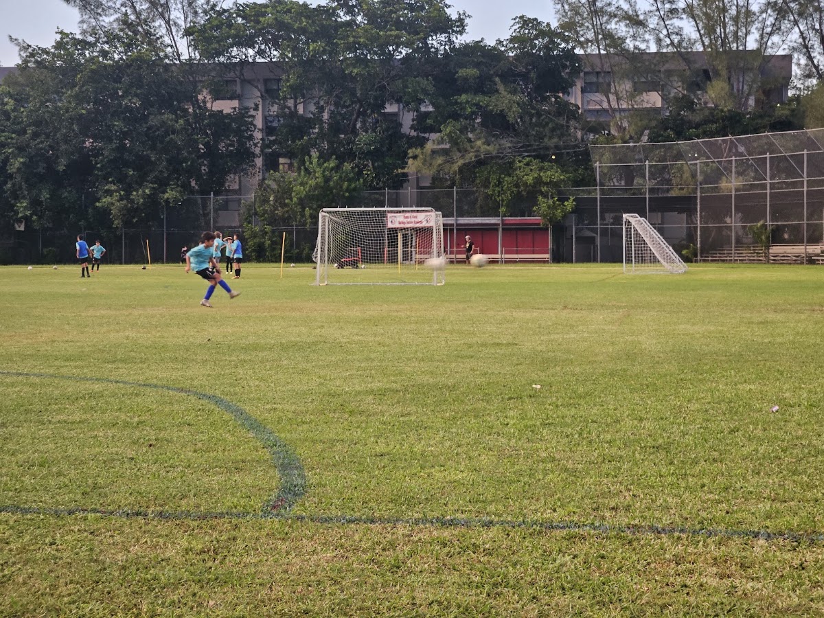 Coral Springs Soccer and Futsal Academy - Photo 2
