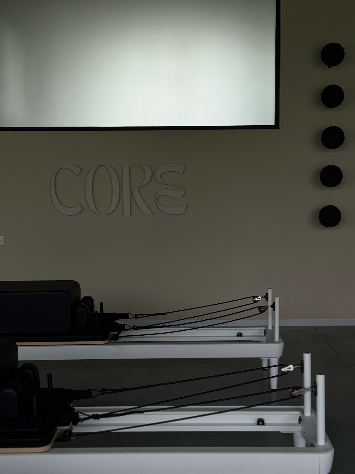 Core Studios Zedelgem - Pilates Studio - Photo 3