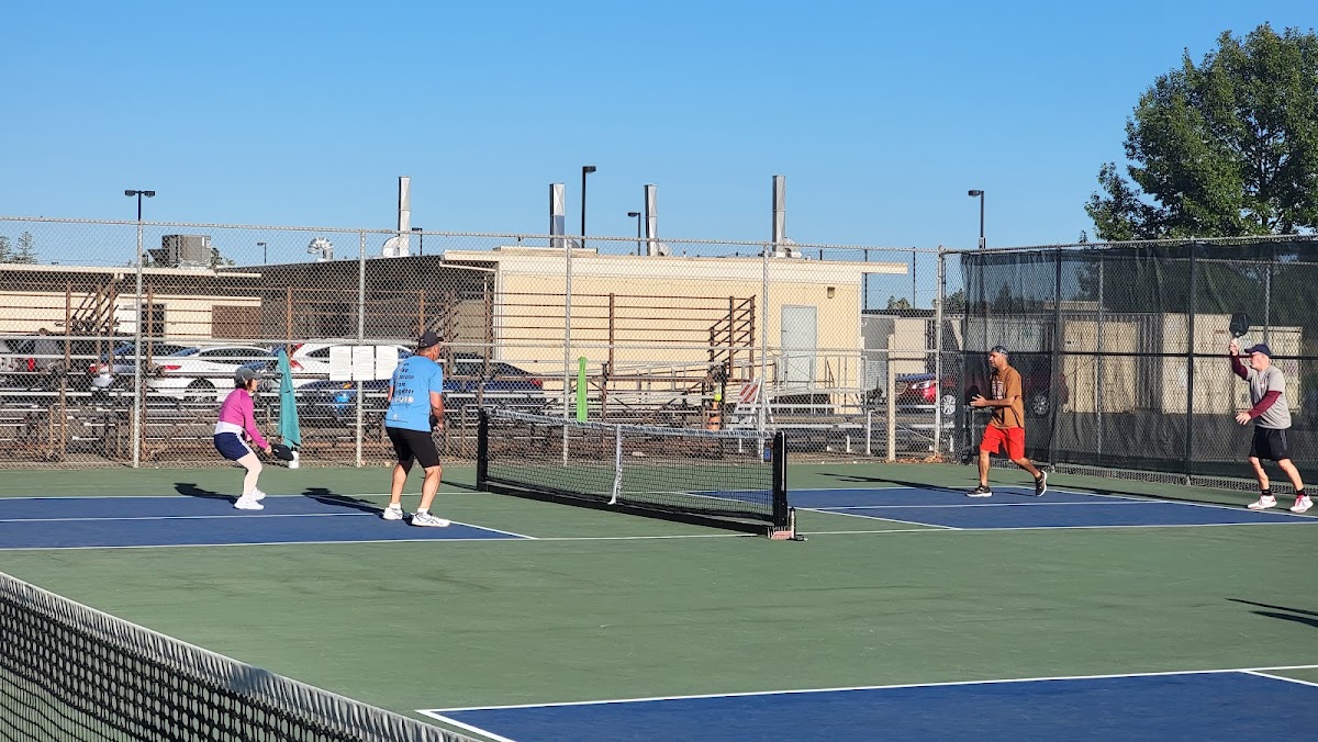 Cosumnes River College Tennis Courts - Photo 3
