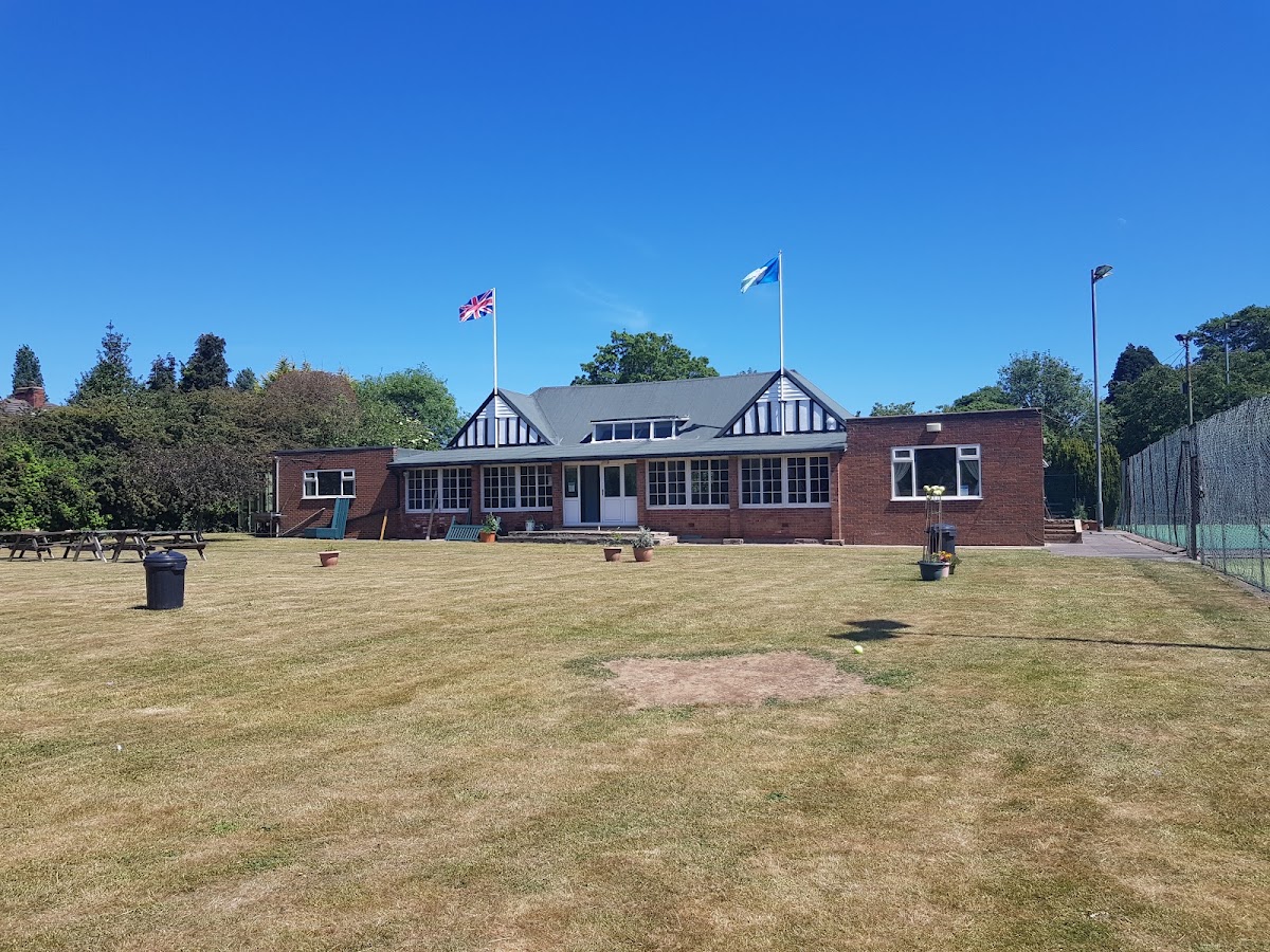 Cottingham Lawn Tennis - Photo 2