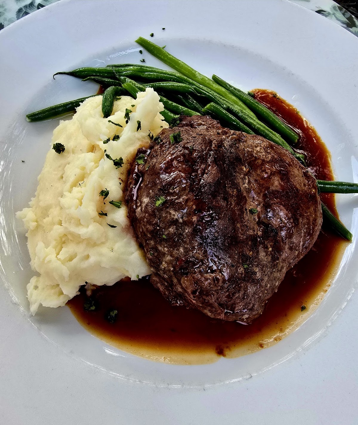 Cotton Restaurant - Photo 2