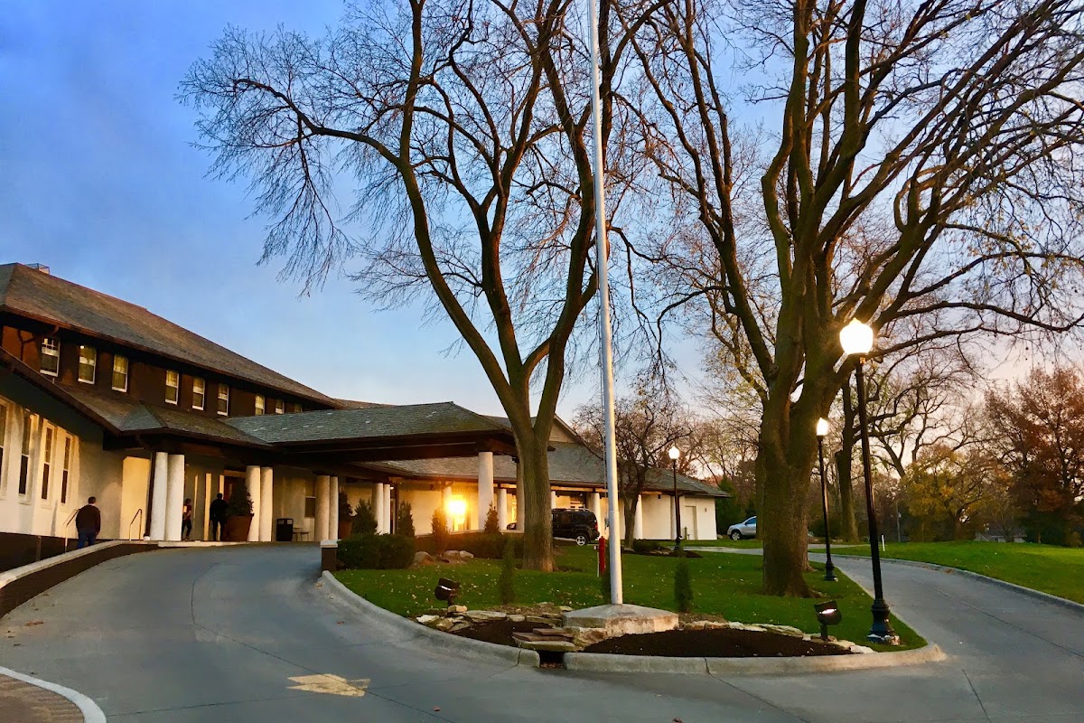 Country Club of Lincoln - Photo 2