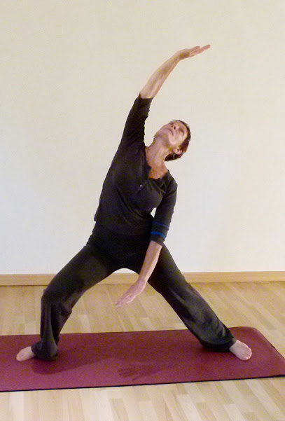Cours de Yoga - Atelier Du Mouvement