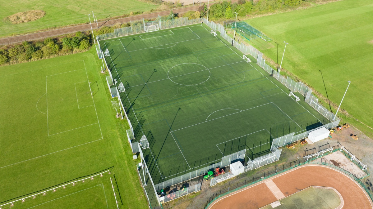 Cramlington Sporting Club - Photo 1