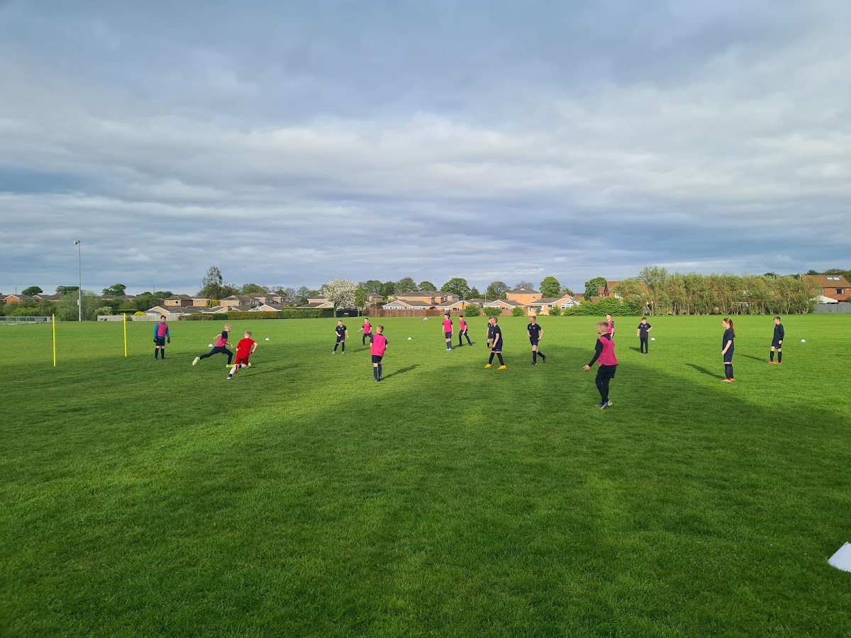 Cramlington United Football Club - Photo 2