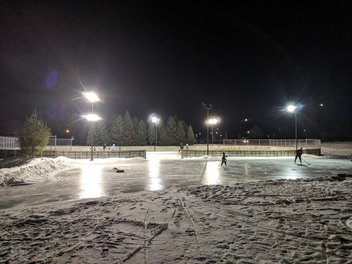 Creek Valley School Park - Photo 3