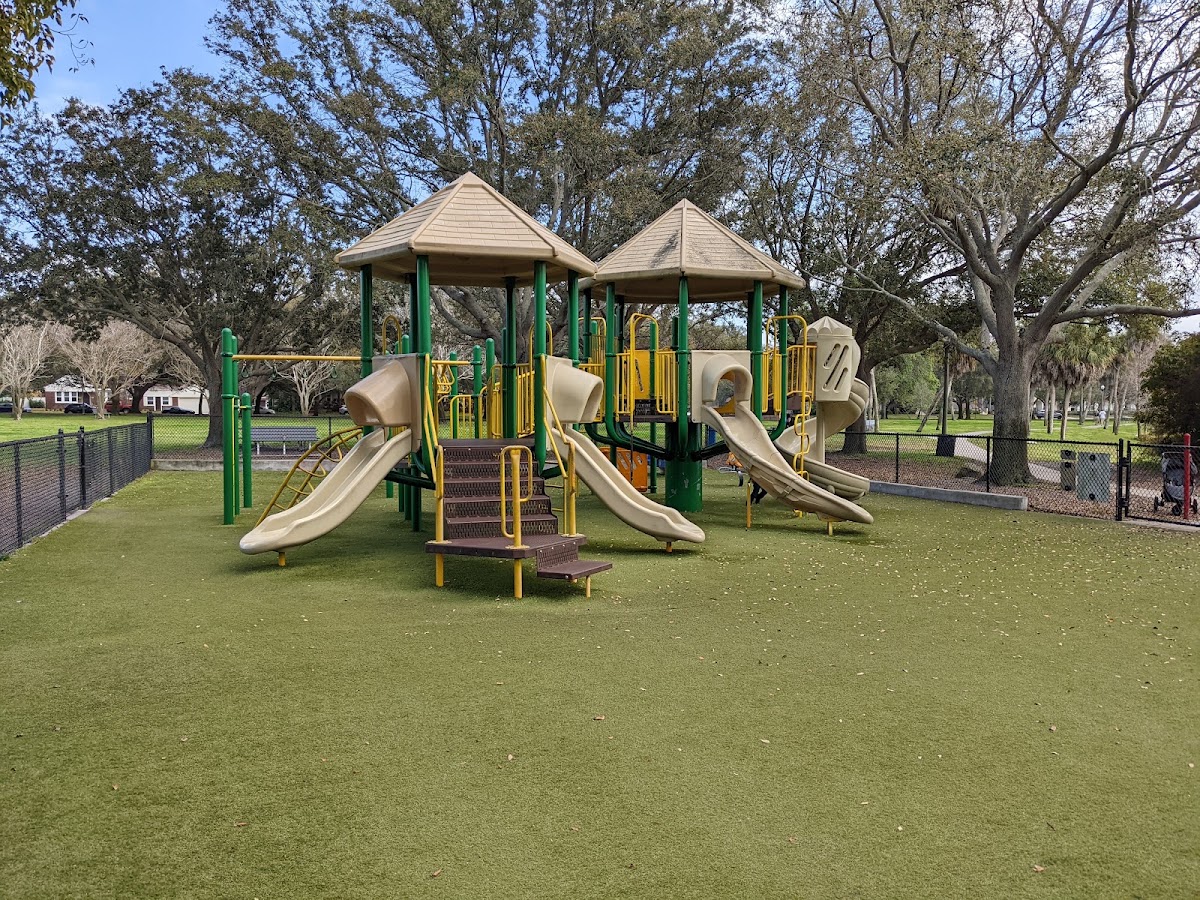 Crescent Lake Park - Photo 3
