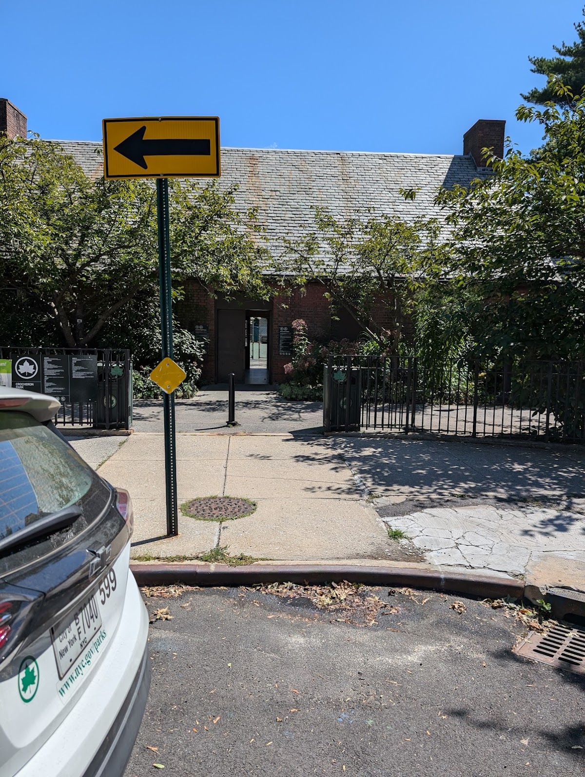 Crocheron Park Pickleball Courts - Photo 2
