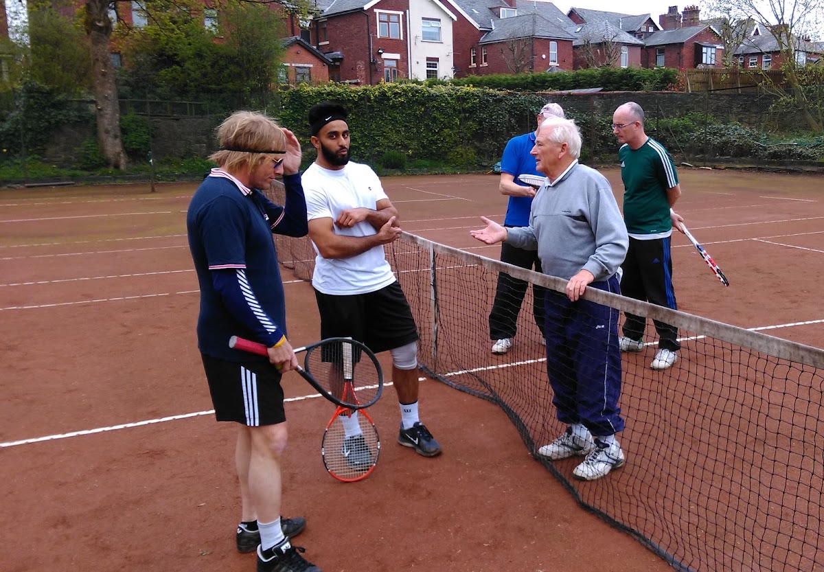 Crosshill Community Tennis Club - Photo 2