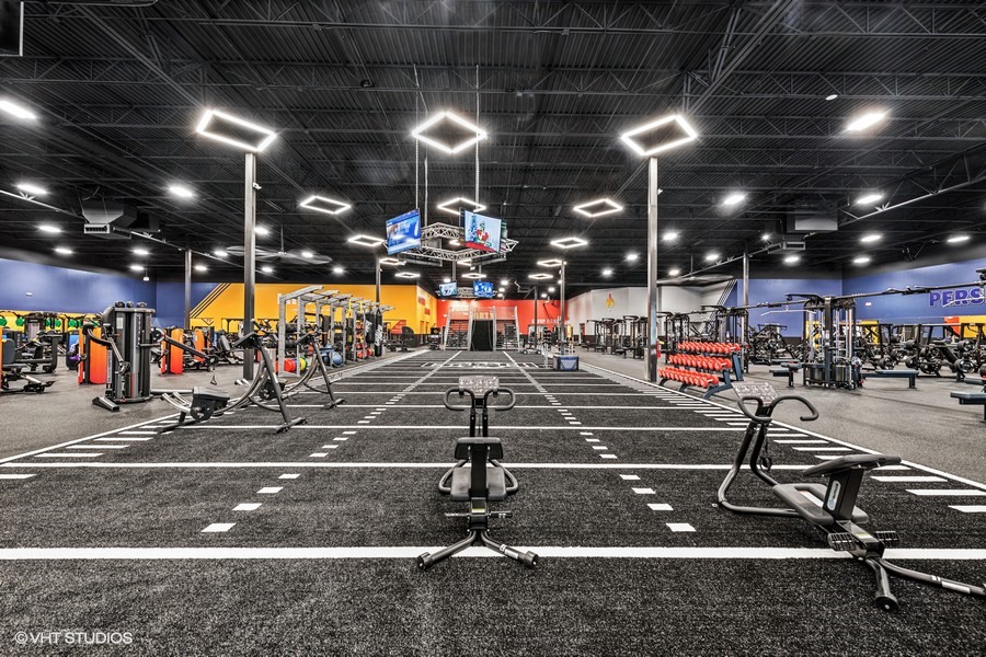 Crunch Fitness - Corpus Christi - Photo 1