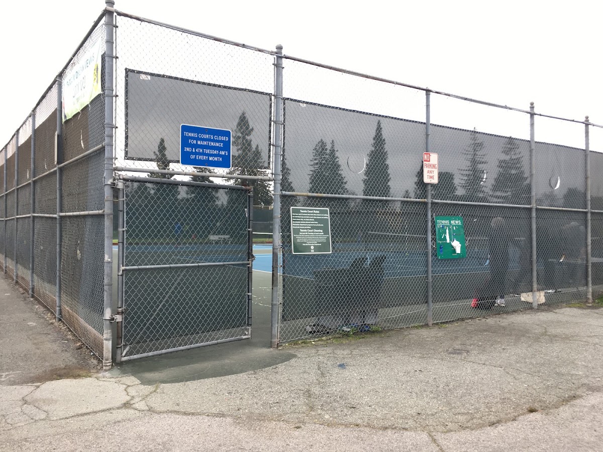 Cubberley Tennis Courts - Photo 2