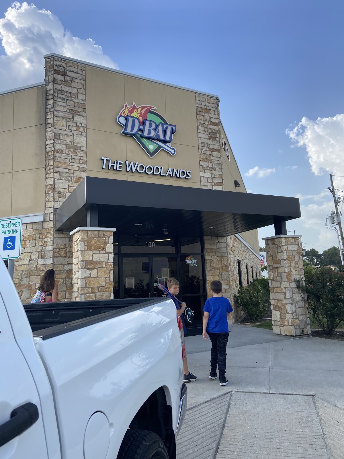 D-BAT The Woodlands - Photo 2