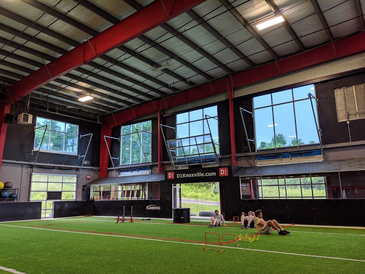 D1 Knoxville Sports Training & Therapy - Photo 2